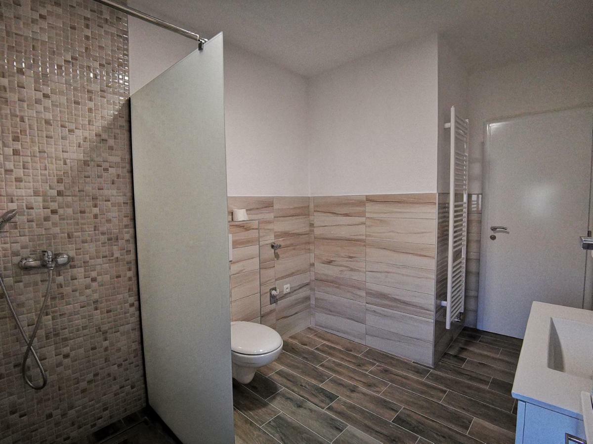 Apartmani Anamaria ヤイツェ エクステリア 写真