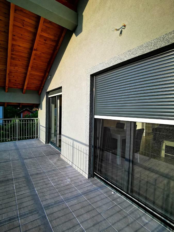 Apartmani Anamaria ヤイツェ エクステリア 写真